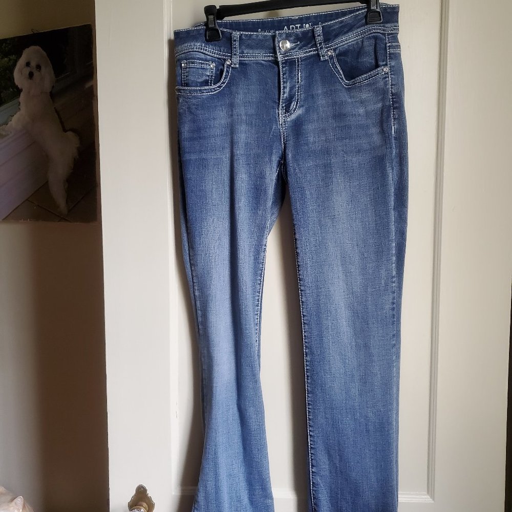 Apt 9 Low Rise Boot Cut Blue Jeans Size 8-10